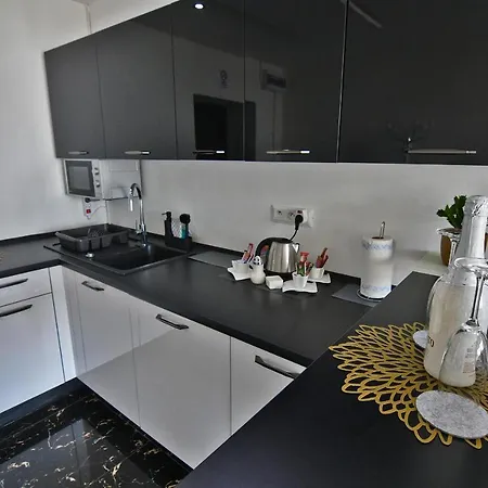 Apartment Bling S Virivkou Zemplinska Sirava *