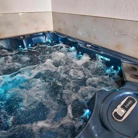 Bling S Virivkou Zemplinska Sirava * Kaluža