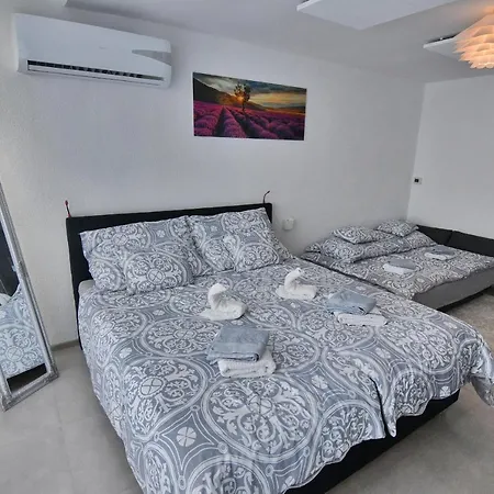 Bling S Virivkou Zemplinska Sirava Apartment Kaluza